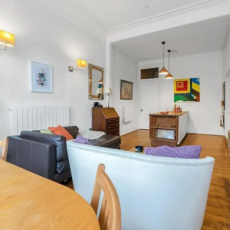 Guestready - Lovely Near Leith Walk Edinburgh
