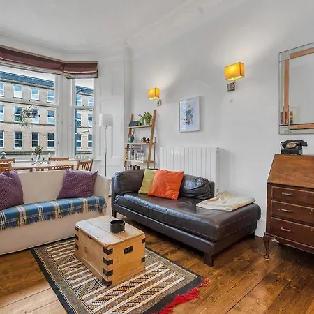 Guestready - Lovely Near Leith Walk *