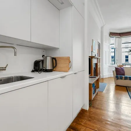 Guestready - Lovely Near Leith Walk Apartment Edinburgh