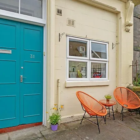 Apartment Cheerful Stays: Spacious Flat In Vibrant Leith