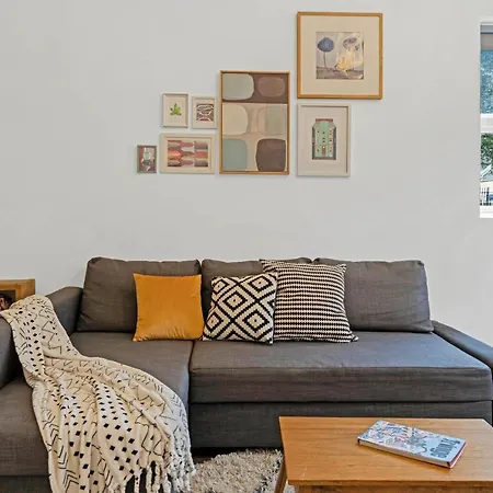 Apartment Cheerful Stays: Spacious Flat In Vibrant Leith