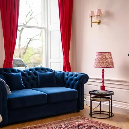 Charming Large Family With Kitchenette Holiday home *