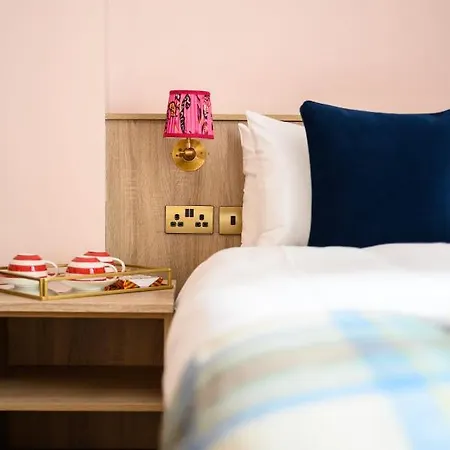 Inn Quiet And Spacious Family Edinburgh