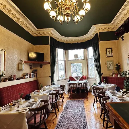 ローズホールホテル