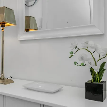 Spacious & Modern 1 Bedroom Flat - Near Centre & Arthur Seat * Édimbourg