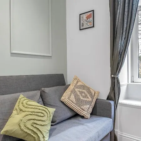 Cheerful - Jamson Pl 3 Bed