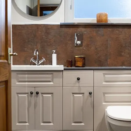 The Rooftop Terrace アパート *