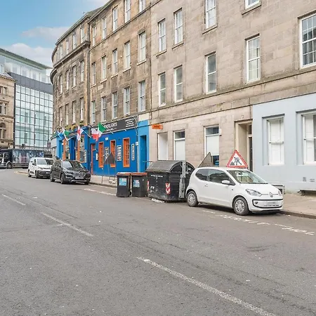 Guest house Spacious Ensuite In City Centre - Excellent Location *
