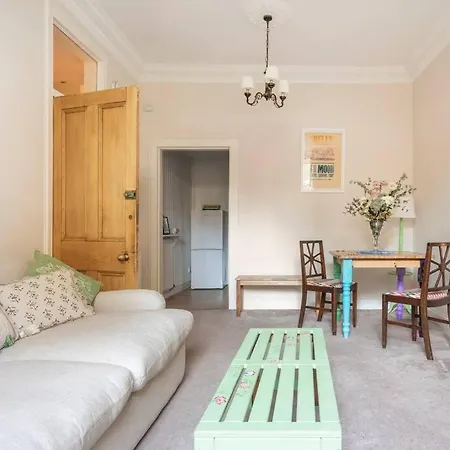 Appartamento Charming Flat In Quiet Street In Stockbridge
