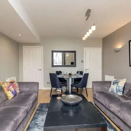 公寓 Wonderful Flat In