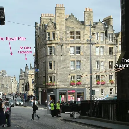 Royal Mile Apartment, 1 Minute From The Castle. Edynburg