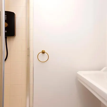 Apartment Joivy Attractive Flat Near Haymarket Station Edinburgh
