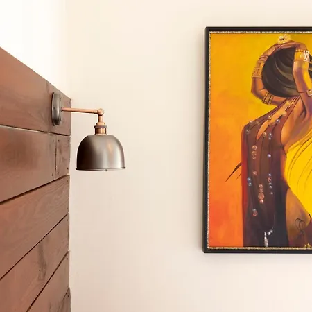 Joivy Attractive Flat Near Haymarket Station Apartment