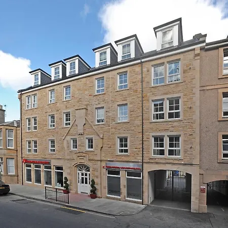 Premier Fountain Court Daire Edinburgh
