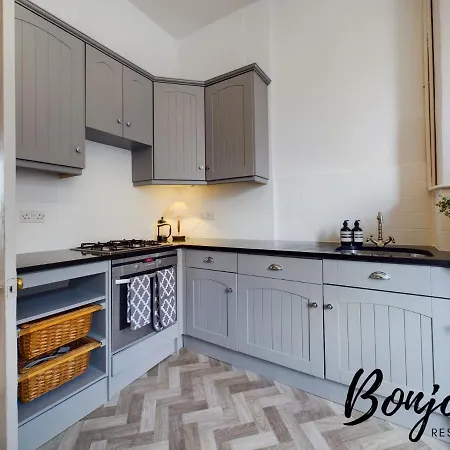Apartment Montaigne - 2 Br-1ba In Stockbridge By Bonjour Residences Edinburgh