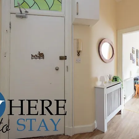 Beautiful 2bed Ground-f Pitt St. Apartment Edinburgh