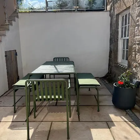 Wm Garden *