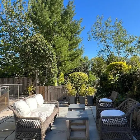 Wm Garden Apartment *