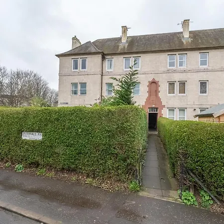 Pass The Keys Cosy And Spacious 2 Beds Flat With - Free Parking