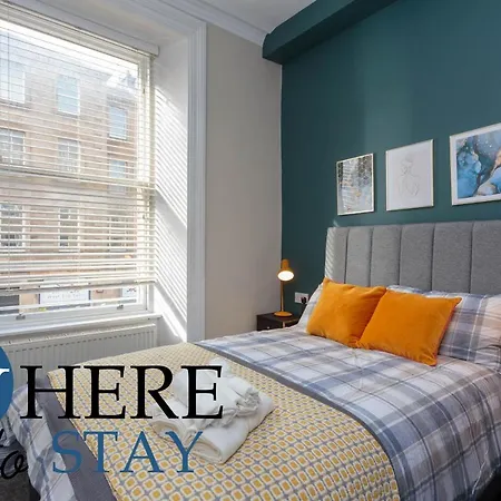 Stylish 2bed Underneath Castle شقة *