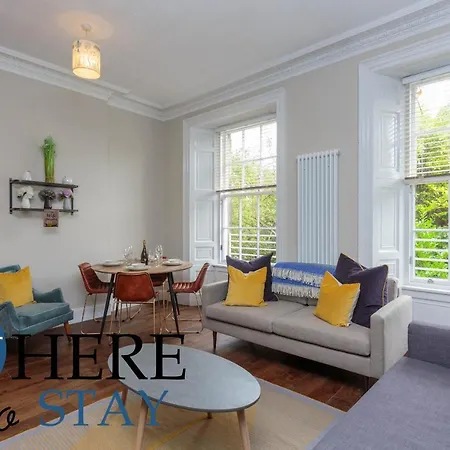 Stylish 2bed Underneath Castle Apartment