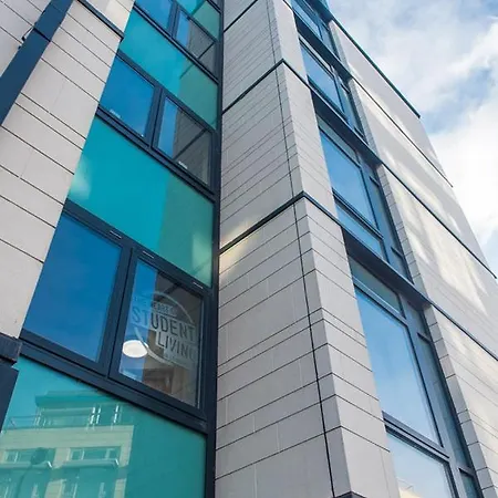 For Students Only - Mcdonald Road In Edinburgh