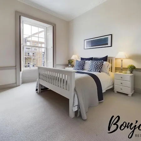 Appartamento Montaigne - 2 Br-1ba In Stockbridge By Bonjour Residences Edimburgo
