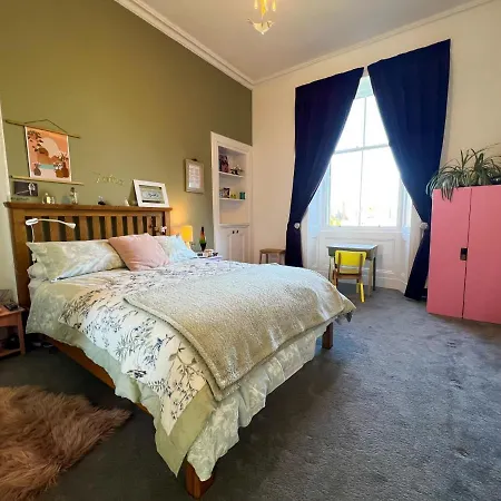Large 3br Cosy Family Newington * Edimburgo