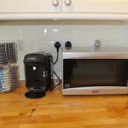 Lochrin By Edinburgh