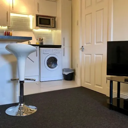 شقة Cosy Bright And Modern 1 Bedroom Centre Flat *