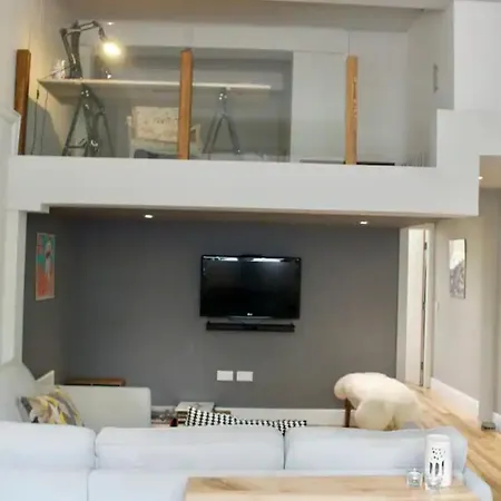 Modern 1bd Flat In Διαμέρισμα