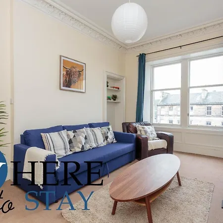 Delightful 2 Bedroom In Leith
