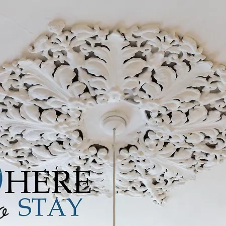 Beautiful 2bed Ground-f Pitt St.