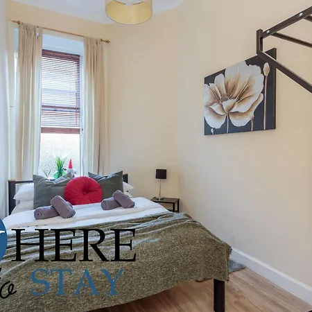 Beautiful 2bed Ground-f Pitt St. Edimburgo