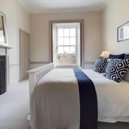Stylish & Modern 2 Bedroom - Stockbridge. Διαμέρισμα