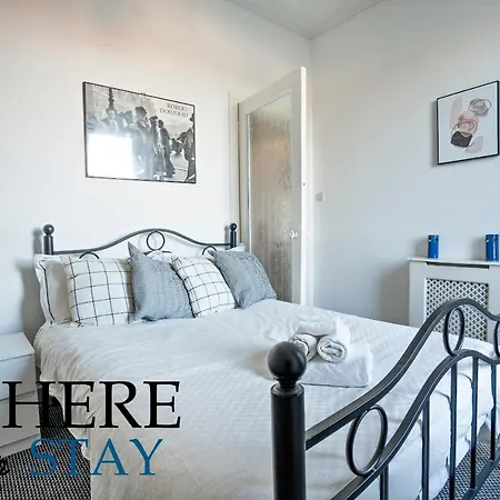 Charming 2 Bedroom In Gorgie * Эдинбург