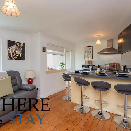 Lovely By The Hillwood Park-free Parking * Edynburg