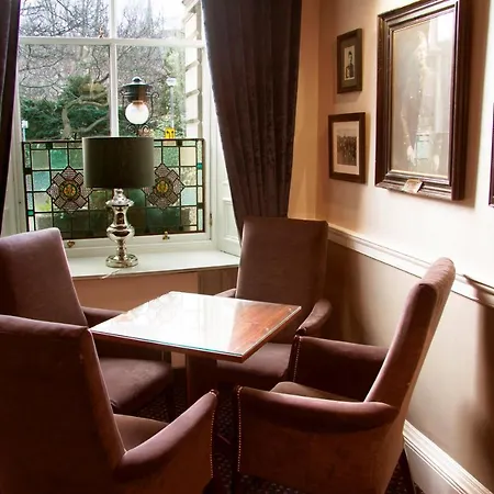 Royal Scots Club Hotel