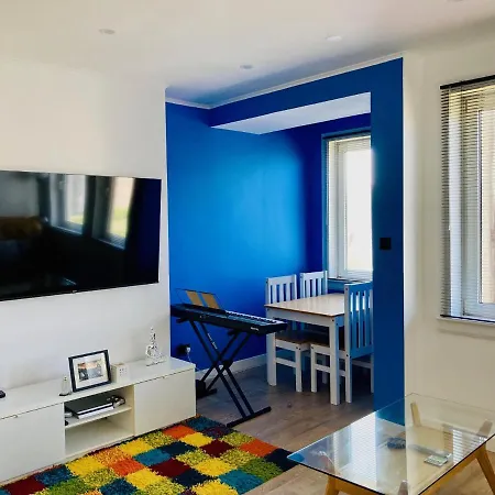 Clean Peaceful For 1 Or 2 Guests Homestay Edinburgh