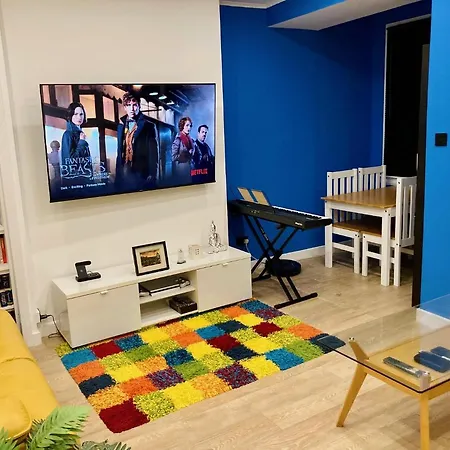 בית אירוח Clean Peaceful For 1 Or 2 Guests אדינבורו