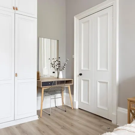 Appartamento Grand Bright In Historic Edimburgo