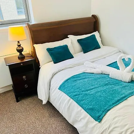 Apartament Cakemuir Detached House, 3 Bed, Free Parking &private Garden