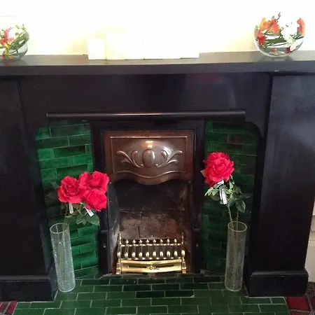 بيت ضيافة Ailsa 3*