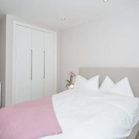 Cosy Modern Flat - Pass The Keys Daire Edinburgh