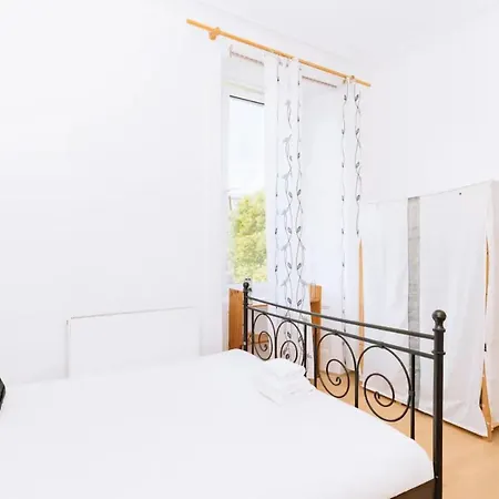 Bright & Spacious 2bd Flat -edinburgh Ardmillan * Edynburg