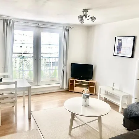 Bright Modern 아파트 *