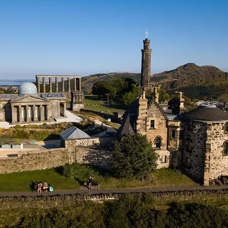 Joivy Observatory Unique House On Calton Hill Vakantiehuis *