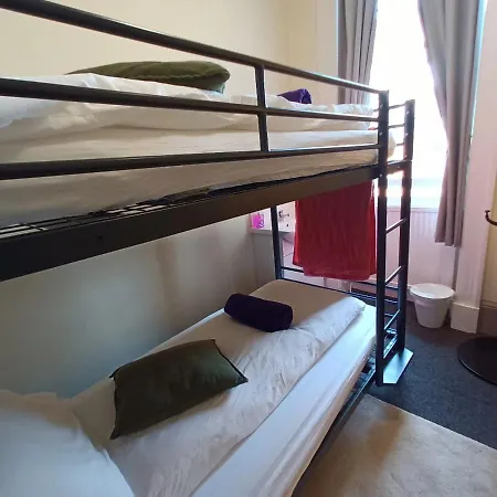 Hostel Princes Street *