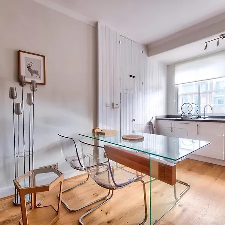 Appartement Modern Royal Mile 2 Bed Flat - Pass The Keys Édimbourg