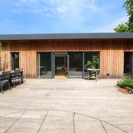 Kingswood Holiday home
